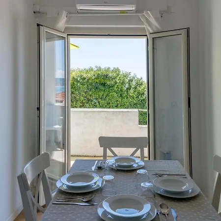 Casa Fronte Mare Al Cavalluccio * ロッカ・サン・ジョヴァンニ