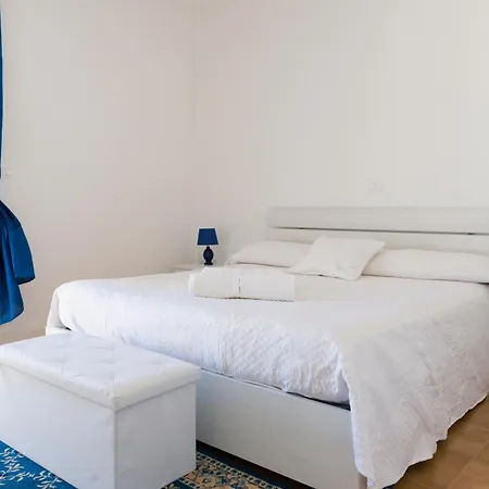 Casa Fronte Mare Al Cavalluccio Apartment *