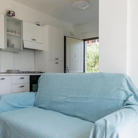 Casa Fronte Mare Al Cavalluccio アパート